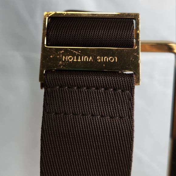 LOUIS VUITTON
Damier Ebene Geronimos - Picture 8 of 11